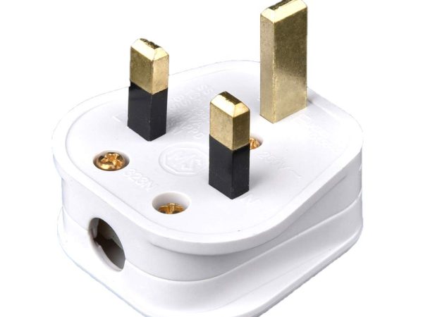 13A UK Plug Top White