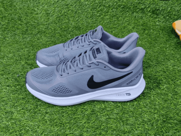 Classic Shoe – sleek black design for everyday comfort and style